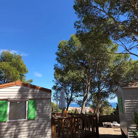 캠프장 Glamping Estartit