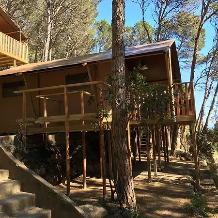 Glamping Estartit 캠프장