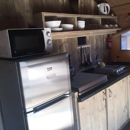Glamping Estartit 캠프장