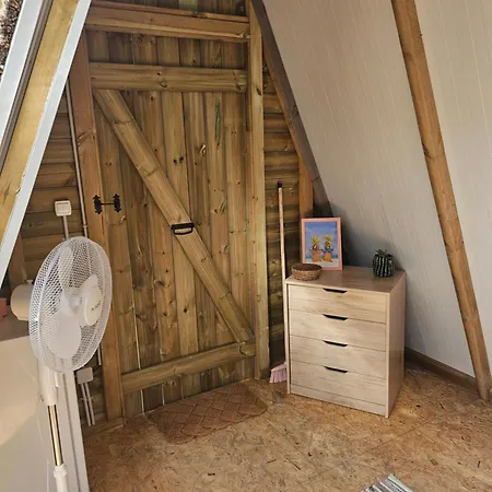 Glamping Estartit Kamp alanı